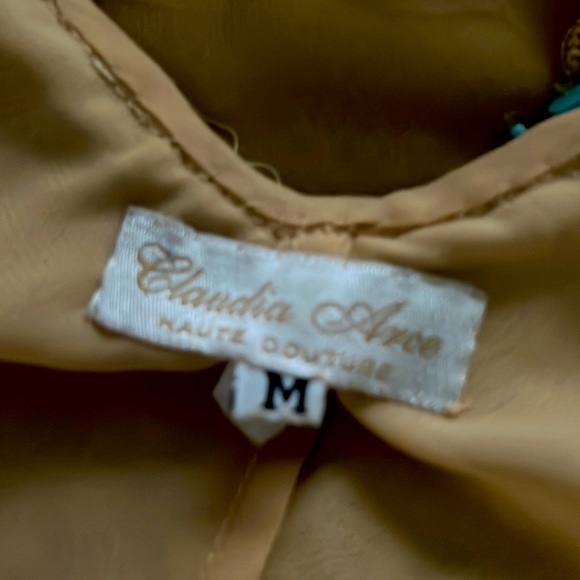 Luxury couture Claudio Arce - Picture 5 of 8